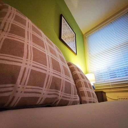 Capital Host- Apartments Euston Лондон Екстер'єр фото