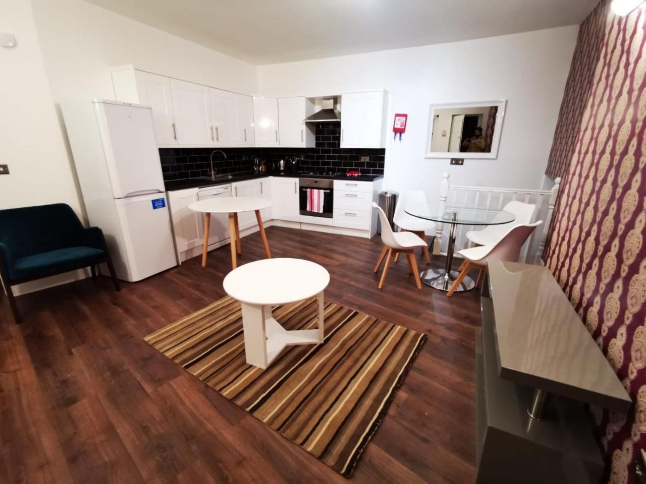 Capital Host- Apartments Euston Лондон Екстер'єр фото
