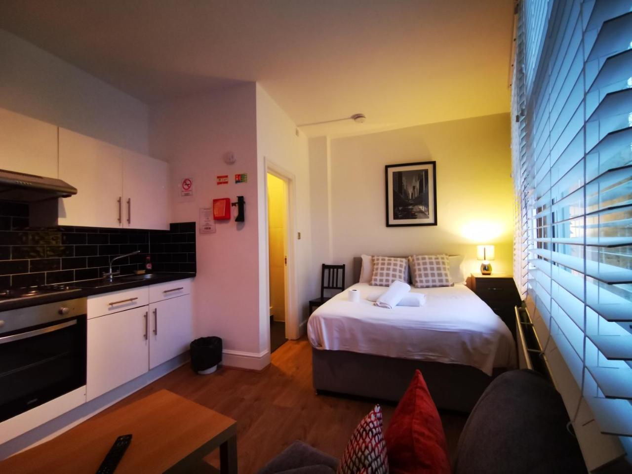 Capital Host- Apartments Euston Лондон Екстер'єр фото