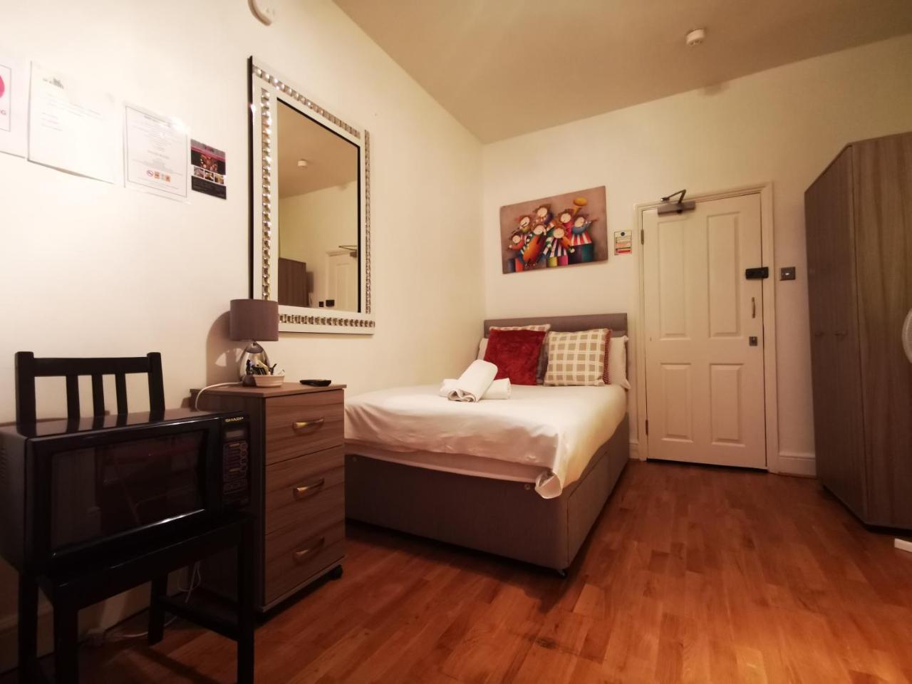 Capital Host- Apartments Euston Лондон Екстер'єр фото