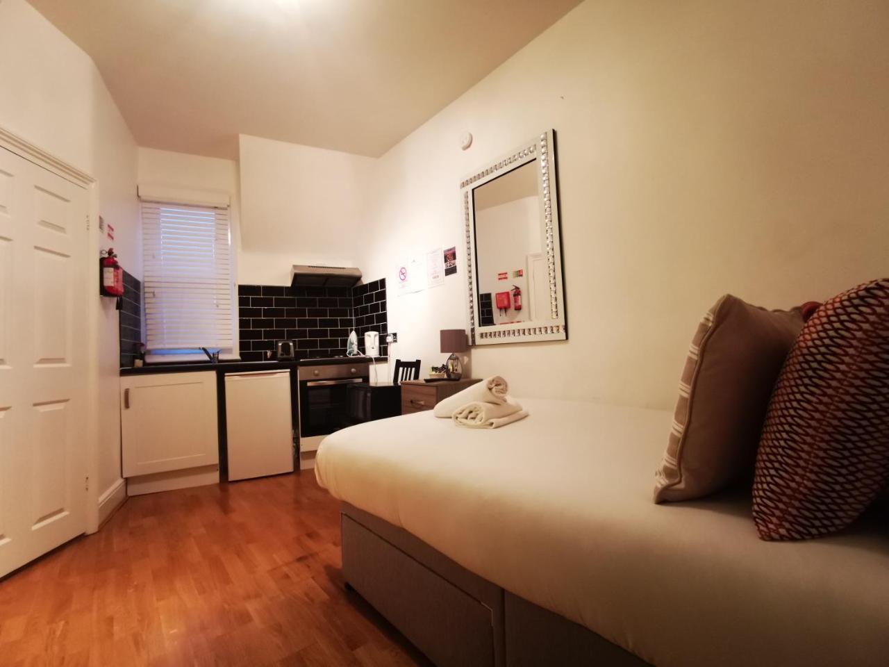 Capital Host- Apartments Euston Лондон Екстер'єр фото