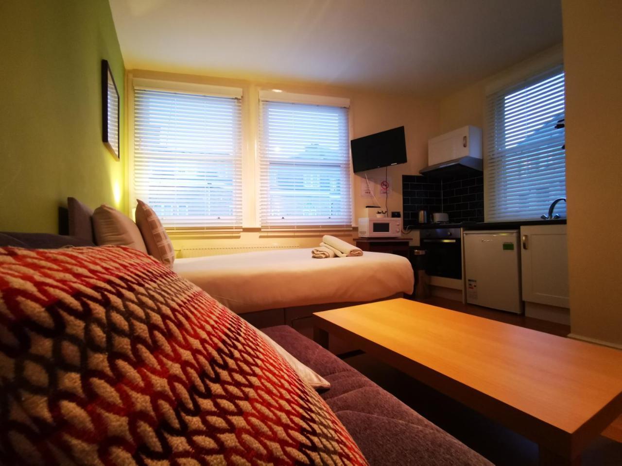 Capital Host- Apartments Euston Лондон Екстер'єр фото